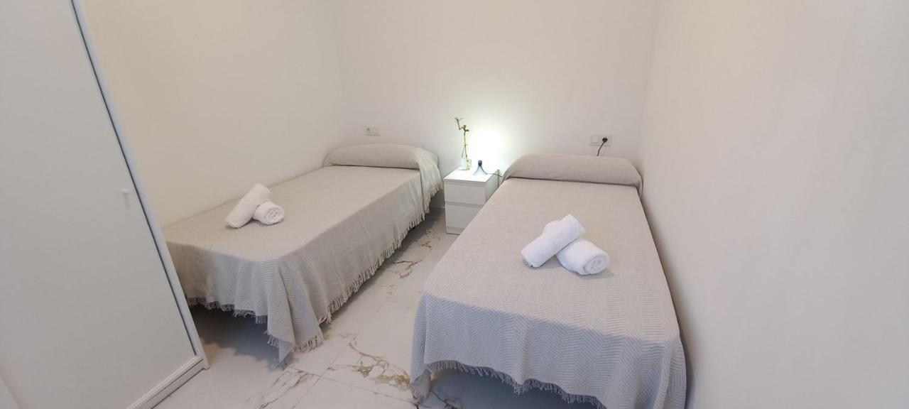 Confort Apartamento 2 Dormitorios Córdoba Buitenkant foto